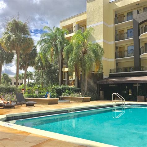 hotels near deerfield wi|𝗧𝗛𝗘 𝗕𝗘𝗦𝗧 Hotels in Deerfield of 2024 (with Prices) .